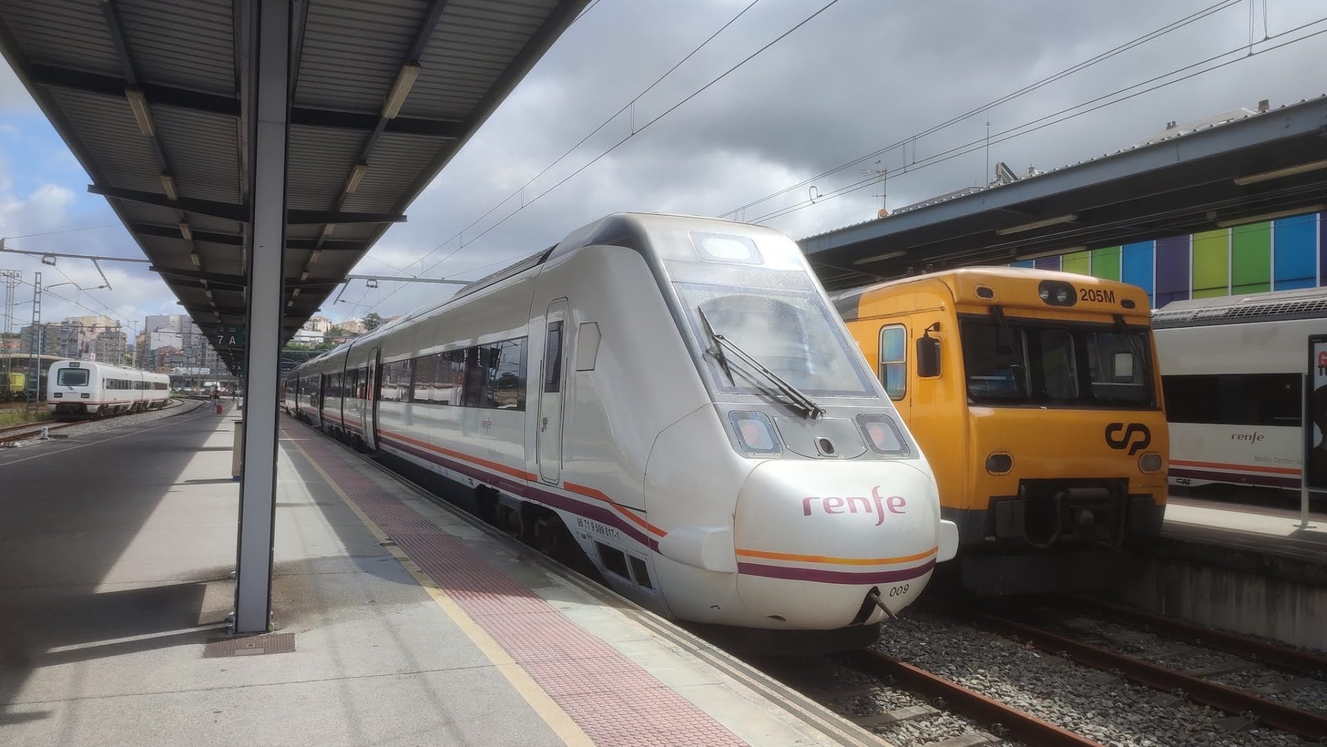Estación de trenes de Vigo como llegar a vigo