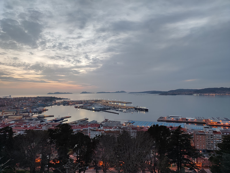 Vista de la ría de Vigo y su costa
